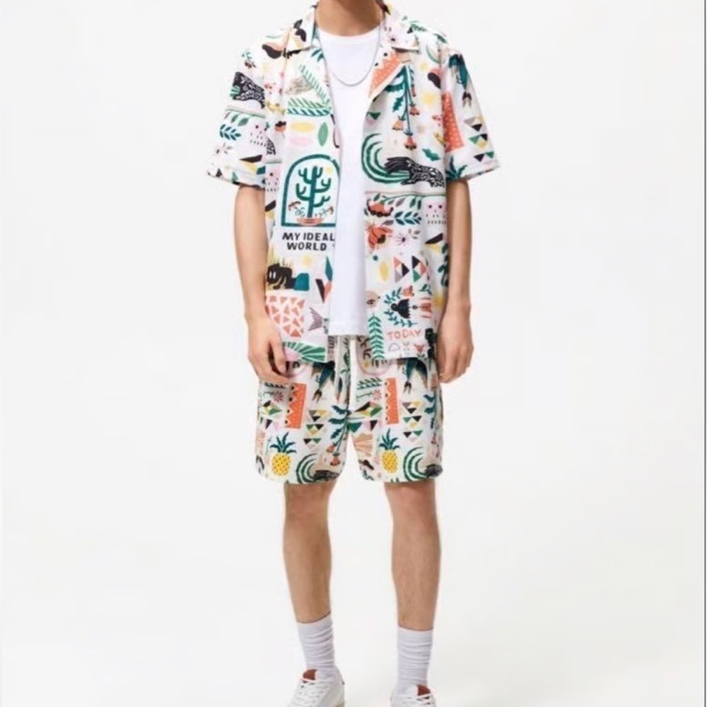 Zara Multicolor Novelty Print Mens Graphic Resortwear Button-down Shirt Size M